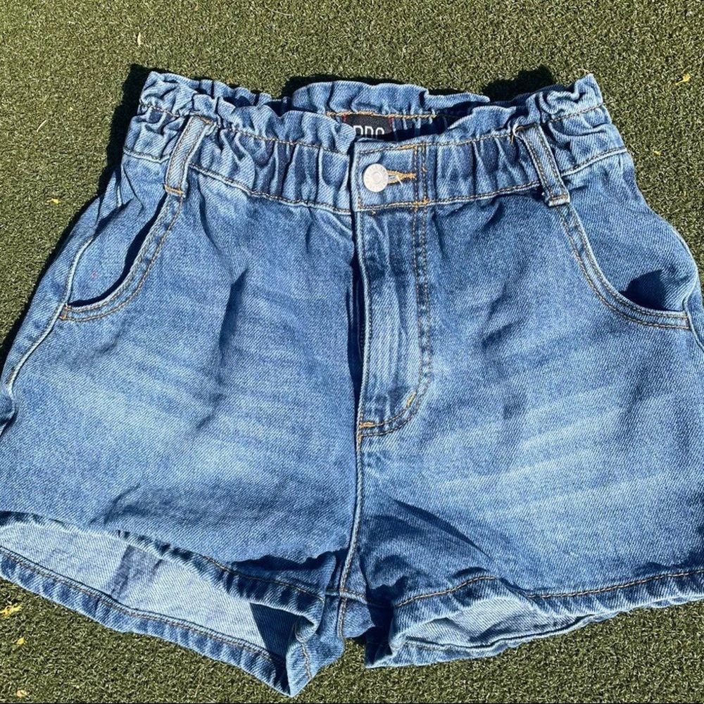 BDG pull-on mom shorts